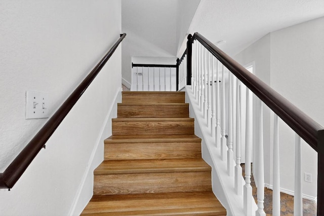1115 Byers Ln, Austin, TX 78753 - view of stairway