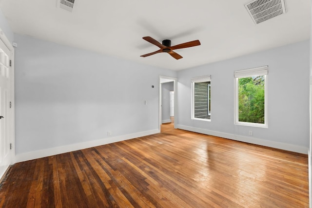 1904 S 6th St, Austin, TX 78704 - unfurnished room featuring ceiling fan and hardwood / wood-style flooring