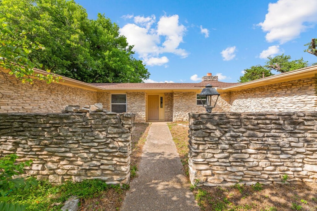 600 Little Oak Dr, Austin, TX 78753 - photo 1