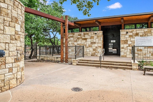 10908 Railway Ln Unit 76, Austin, TX 78717 - view of patio / terrace