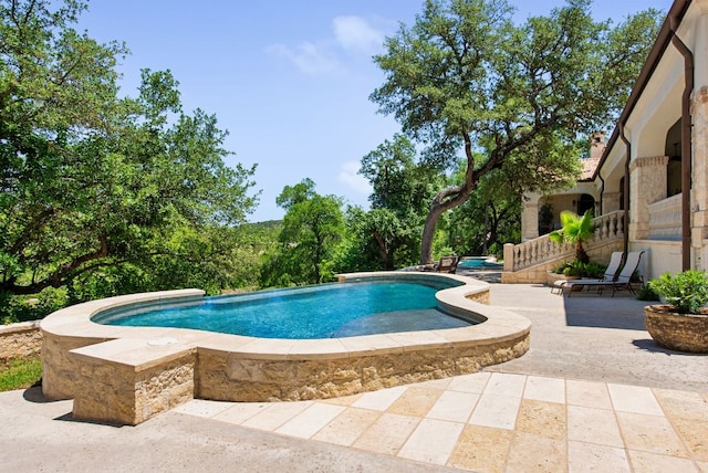 4256 Fischer Store Rd, Wimberley, TX 78676 - swimming pool featuring a patio