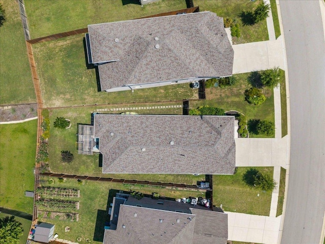 7912 Prairie Rye Dr, Lago Vista, TX 78645 - photo 28