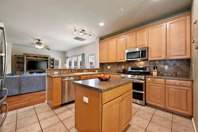 17121 Bishopsgate Dr, Pflugerville, TX 78660 - photo 12