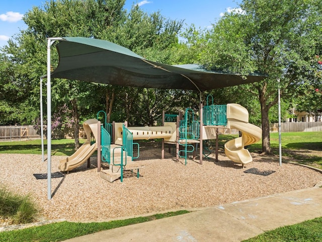 11542 Gun Fight Ln, Austin, TX 78748 - view of community jungle gym