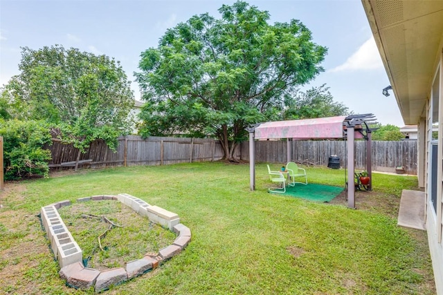205 Tolcarne Dr, Hutto, TX 78634 - view of yard