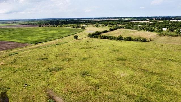 182 Hcr-2302 S, Abbott, TX 76621 - photo 9