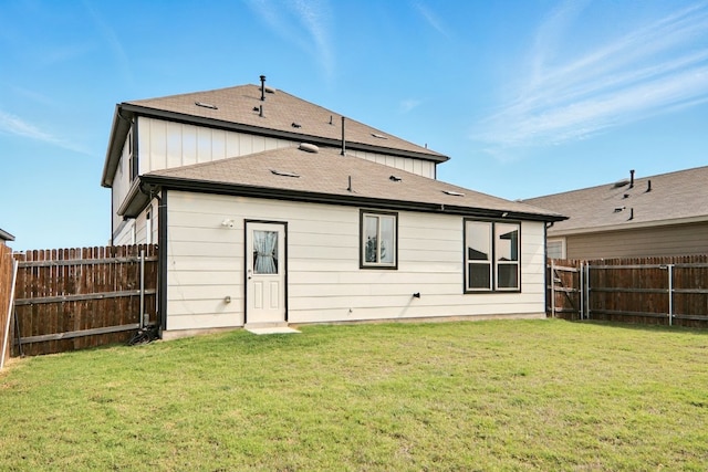 112 Black Alder St, Georgetown, TX 78626 - rear view of property featuring roof with shingles