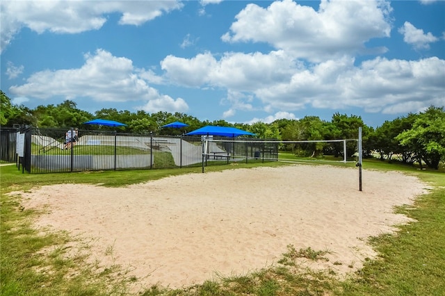 208 Sailors Run, Lakeway, TX 78734 - view of home's community featuring volleyball court