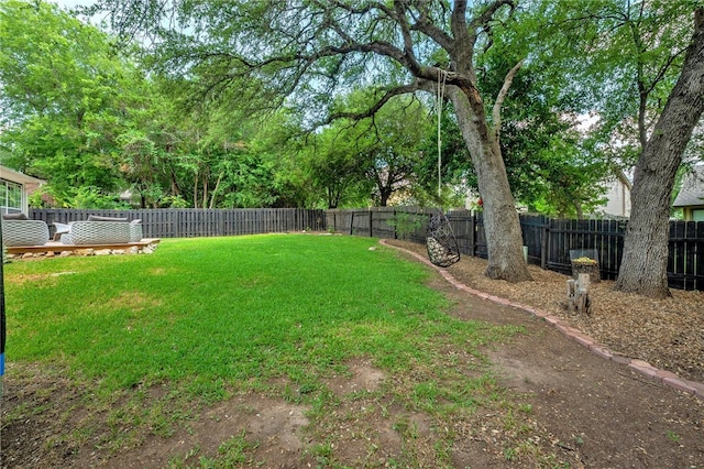 208 Sailors Run, Lakeway, TX 78734 - view of yard