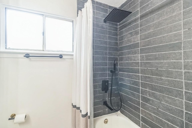 609 Blackberry Dr, Austin, TX 78745 - full bathroom featuring shower / bath combo