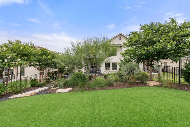 121 Cartwheel Bnd Unit 42, Austin, TX 78738 - view of yard