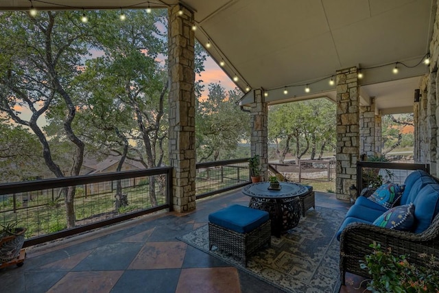 820 Morgan Hill Dr, Dripping Springs, TX 78620 - view of patio