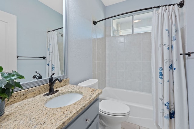 820 Morgan Hill Dr, Dripping Springs, TX 78620 - full bathroom with vanity, shower / tub combo, toilet, and a textured wall