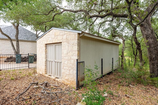 120 E Rustle Cv, Georgetown, TX 78628 - photo 14