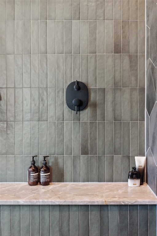 120 July Johnson Dr, Austin, TX 78737 - view of bathroom