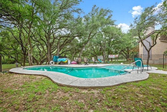 4116 Creek Ledge Unit 108, Austin, TX 78731 - community pool with a patio and view of wooded area