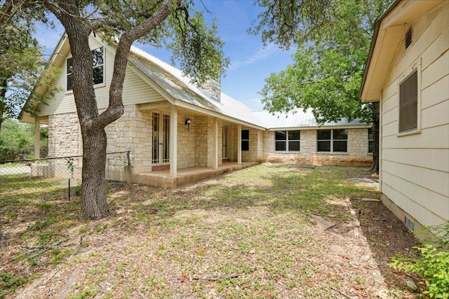 9438 Circle Dr, Austin, TX 78736 - view of yard featuring a patio area