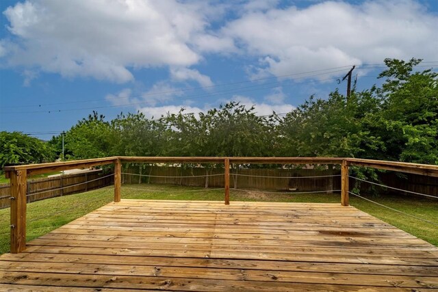 1008 Comal Run, Hutto, TX 78634 - view of deck