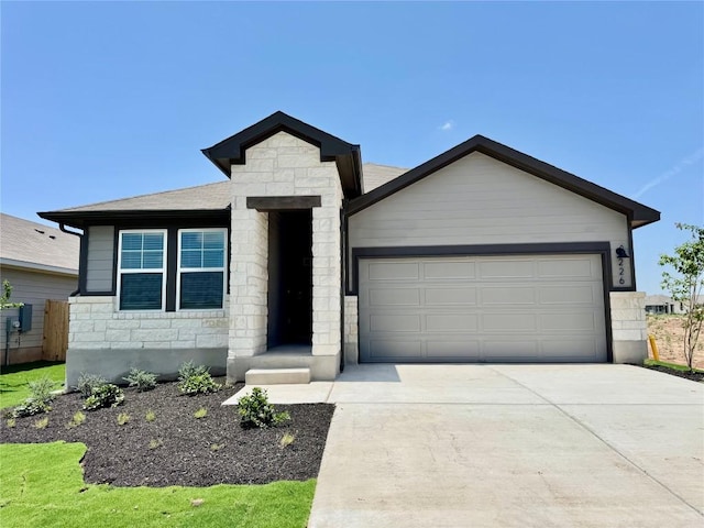226 Red Tail Hawk Ln, Alum Creek, TX 78612 - photo 1