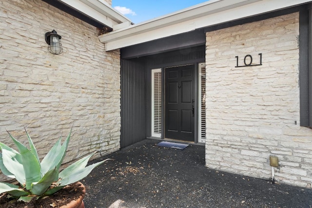 101 Explorer Cv, Lakeway, TX 78734 - view of exterior entry with stone siding