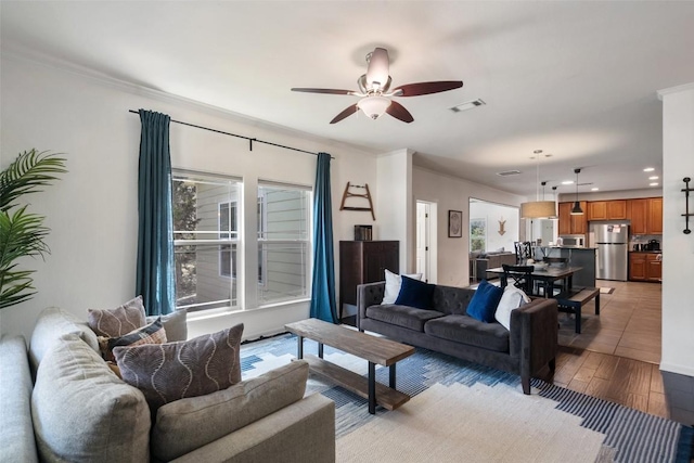 415 Angel Fire Rd, Dripping Springs, TX 78620 - living room featuring a ceiling fan, recessed lighting, and light wood-type flooring