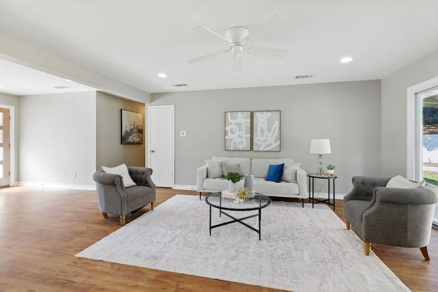 8506 Shenandoah Dr, Austin, TX 78753 - living area with baseboards, wood finished floors, a ceiling fan, and recessed lighting