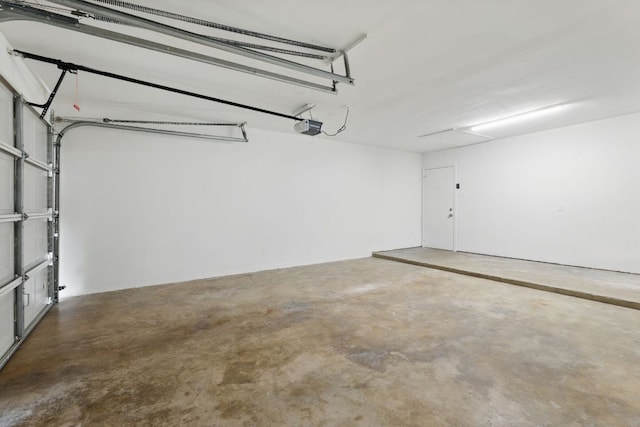 8506 Shenandoah Dr, Austin, TX 78753 - garage featuring a garage door opener