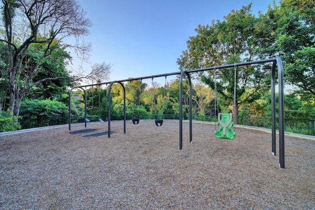 10909 Grapevine Ln, Austin, TX 78759 - photo 36