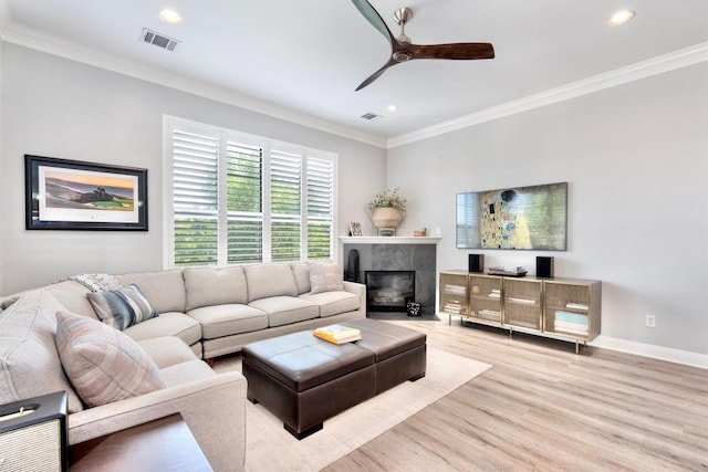 4000 Ranch Road 620 N Unit 7, Austin, TX 78734 - living area featuring crown molding, ceiling fan, light wood-style floors, recessed lighting, and baseboards