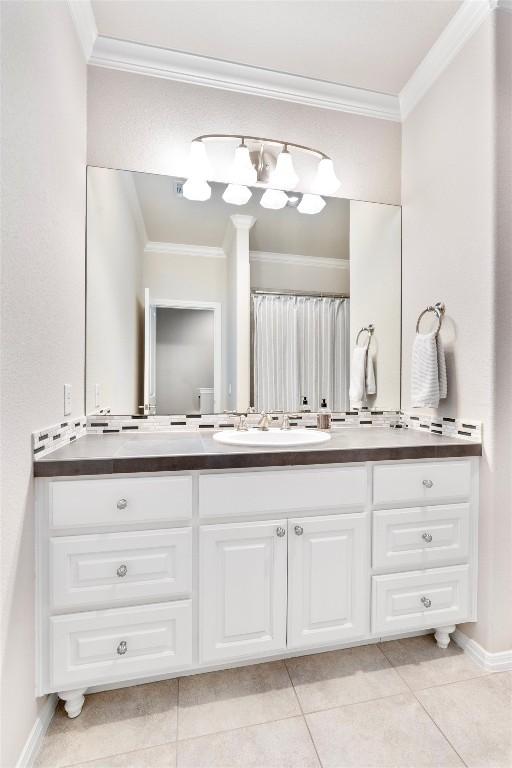 4000 Ranch Road 620 N Unit 7, Austin, TX 78734 - full bath featuring vanity, tile patterned floors, ornamental molding, and baseboards