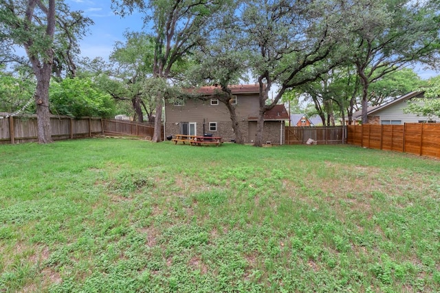 5205 Buffalo Pass, Austin, TX 78745 - view of yard
