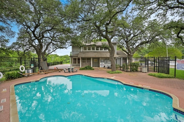 12166 Metric Blvd Bldg 10Unit Unit 246, Austin, TX 78758 - community pool with a patio
