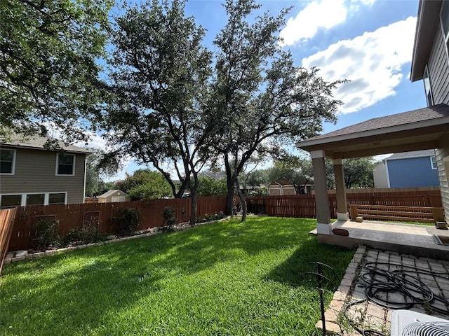 125 Lilly Crk, Boerne, TX 78006 - view of yard with a patio area