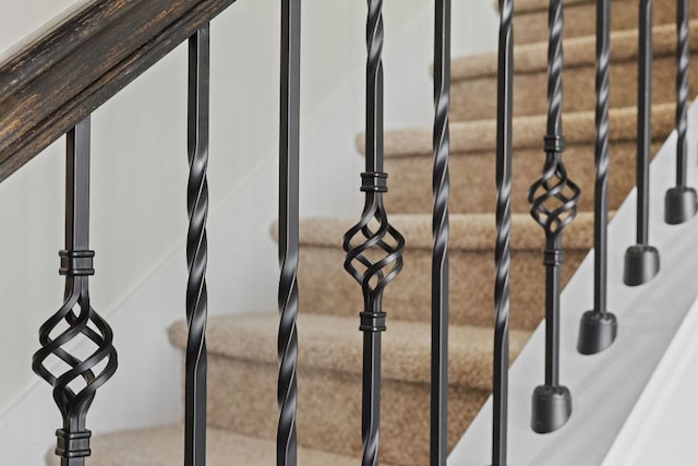 709 Hummingbird Ln, Leander, TX 78641 - detailed view
