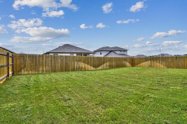 210 Briggs Ln, San Marcos, TX 78666 - view of yard