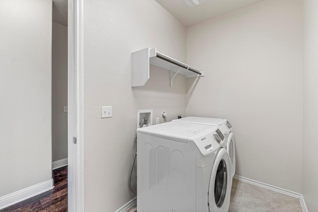 505 Fair Oaks Dr, Georgetown, TX 78628 - laundry area with independent washer and dryer and baseboards
