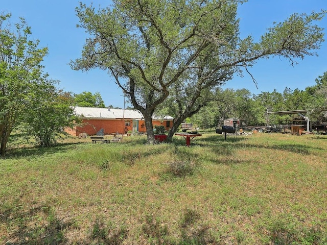 8622 Thunderbird Rd, Austin, TX 78736 - view of yard