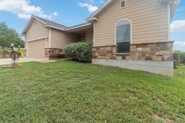 173 Kipahulu Dr, Bastrop, TX 78602 - photo 2