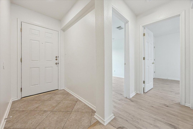 110 Rinehardt St, Hutto, TX 78634 - entrance foyer featuring baseboards and light wood-style floors