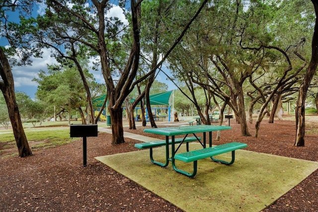 10239 Scull Creek Dr, Austin, TX 78730 - surrounding community