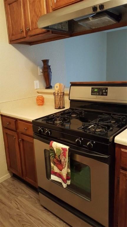 12418 Coronet St, Austin, TX 78727 - photo 23