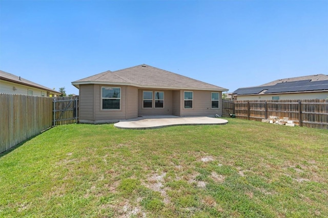 609 Ibis Falls Loop, Jarrell, TX 76537 - back of house with a patio area