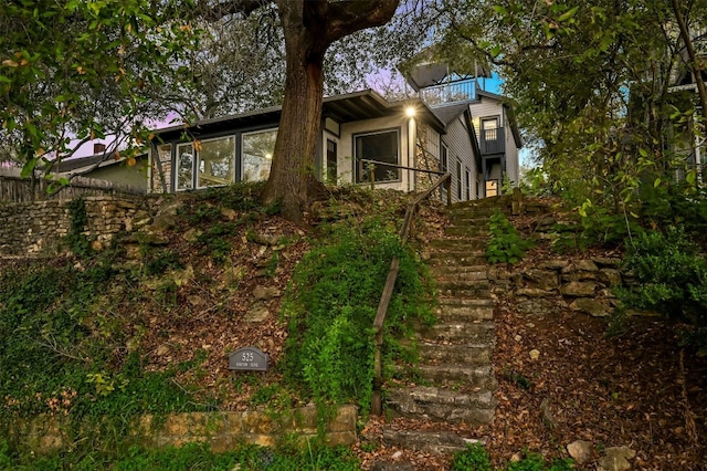 525 Barton Blvd, Austin, TX 78704 - view of side of property with stairway