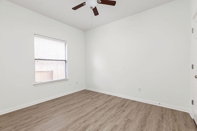 328 Palo Alto Way, Austin, TX 78732 - unfurnished room with light wood finished floors, ceiling fan, and baseboards
