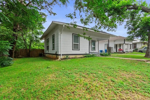 204 E Brenham St, Elgin, TX 78621 - view of front of house with cooling unit