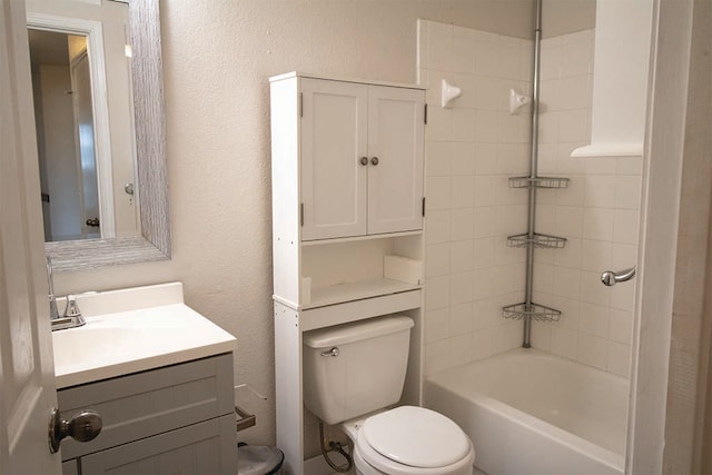 2723 Moonmist Cv, Round Rock, TX 78665 - bathroom with vanity, a textured wall, and shower / tub combination