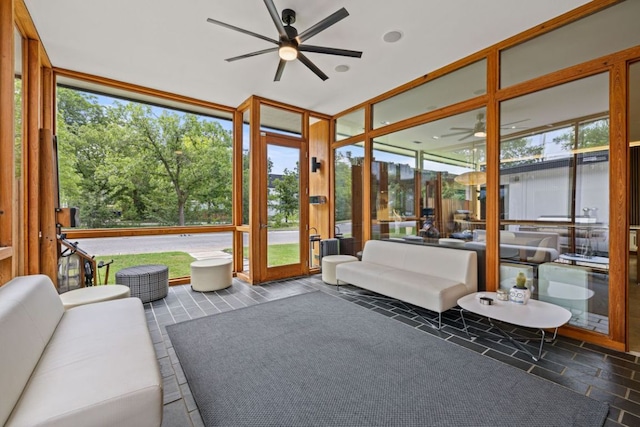 6506 Arroyo Seco, Austin, TX 78757 - sunroom featuring ceiling fan