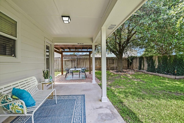 11120 Los Comancheros Rd, Austin, TX 78717 - view of patio / terrace with outdoor dining area