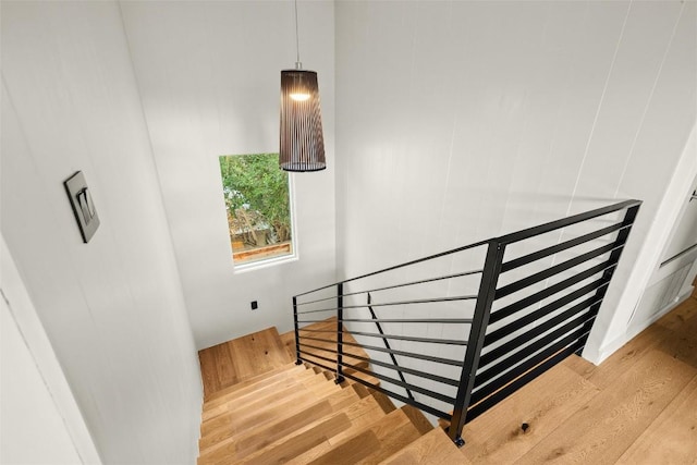 4005 Knollwood Dr, Austin, TX 78731 - staircase featuring wood finished floors