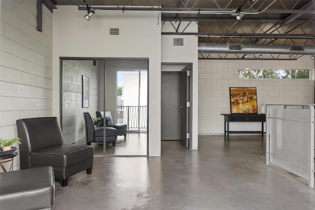 4801 S Congress Ave Unit A1, Austin, TX 78745 - view of common area